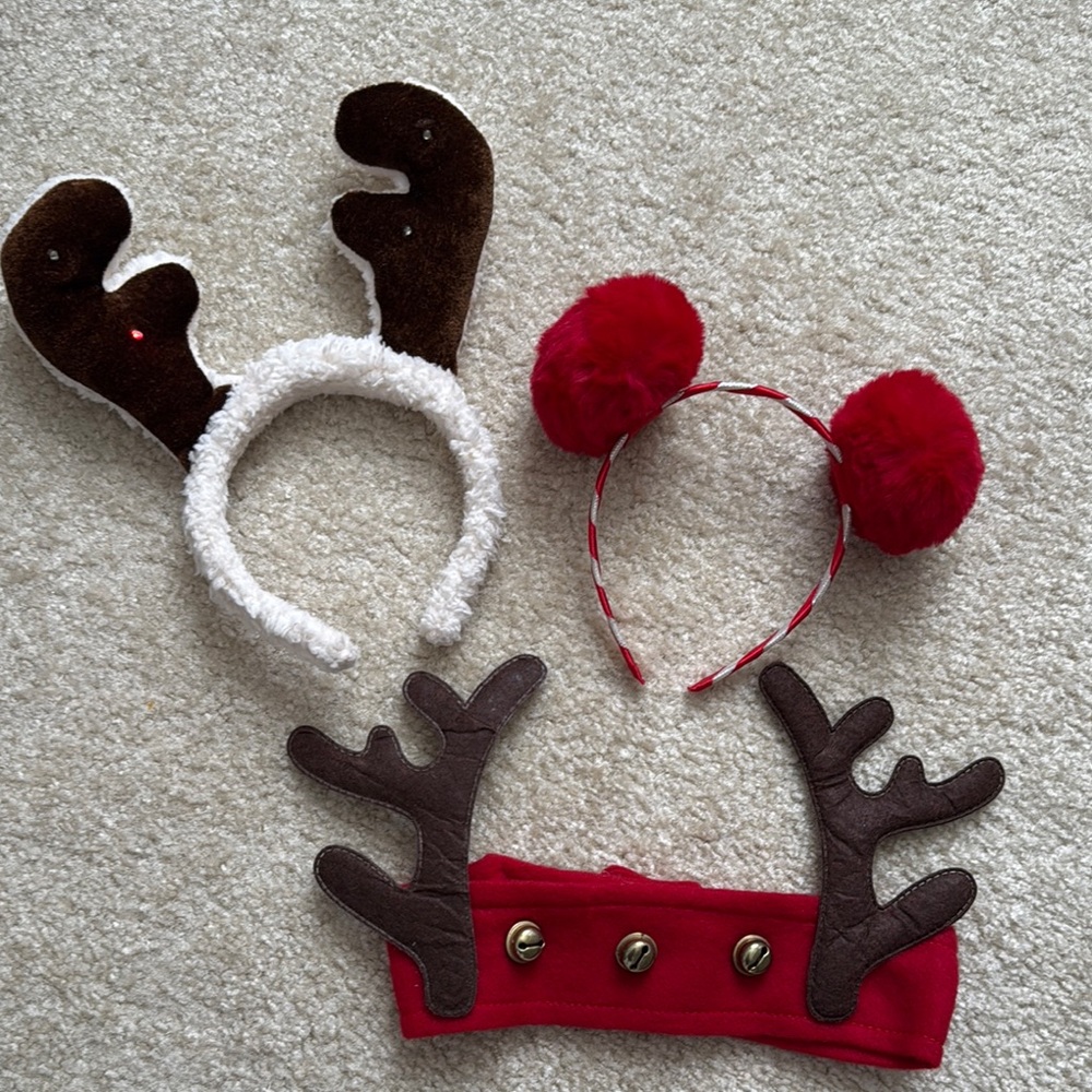 Reindeer Antler and Pom Pom Headband Set